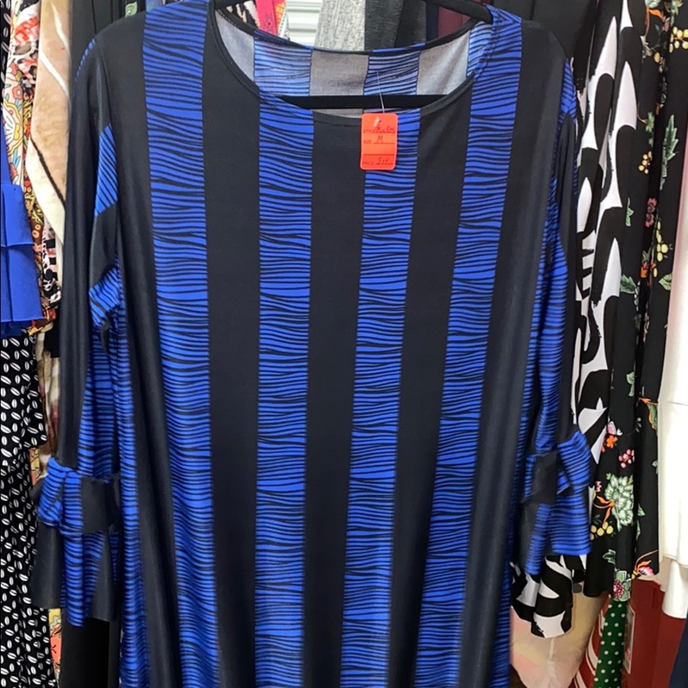Beautiful Midi Dress NWT